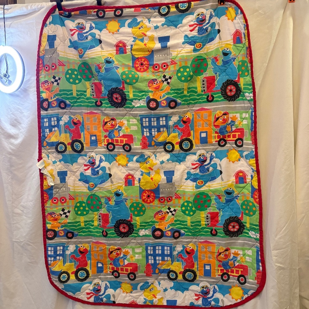Vintage 1999 Riegel Sesame Street Quilted Crib Blanket Comforter Security USA